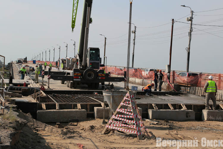Сергей Шелест рассказал о ходе капремонта моста у Телецентра