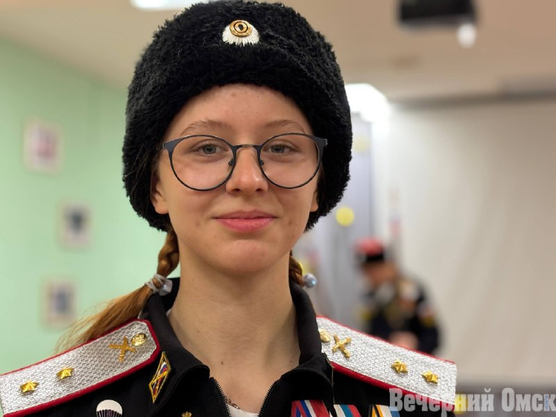 Семейное дело: как в Омске работает клуб «Граница», где старшие учат младших, а выпускники возвращаются учить других