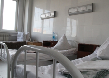 Омских медиков обучили диагностике рака на ранних стадиях Фото: Владимир Казионов