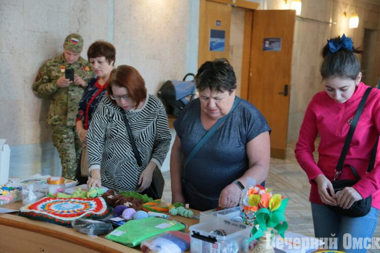 Забота, греющая душу: в Омске прошла благотворительная акция в поддержку бойцов СВО