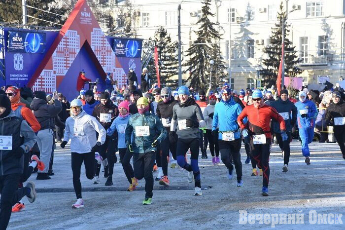 Только пятки сверкали: на Рождественском полумарафоне омички заняли все три призовых места Фото: Сергей Сапоцкий