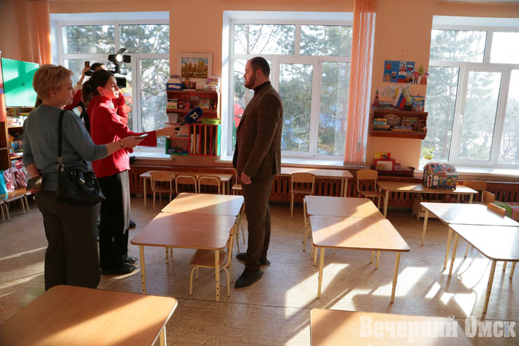 «Родители и дети довольны»: в Омске провели ремонт в детсаду №303