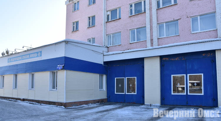 «Гвоздь пробил шлем и вошел внутрь»: омский пожарный рассказал о реальной работе