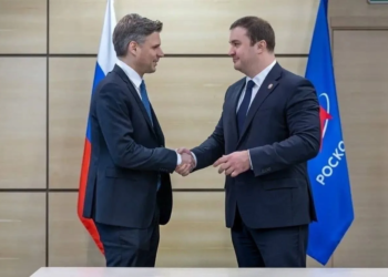 Омск может получить новые мощности Центра Хруничева Фото: "Макс" губернатора Омской области Виталия Хоценко