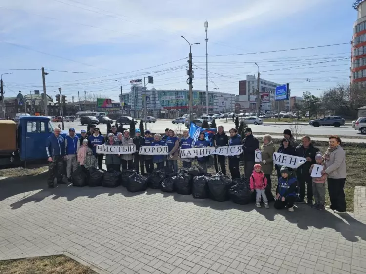 Омские активисты «Единой России» участвуют в областном субботнике