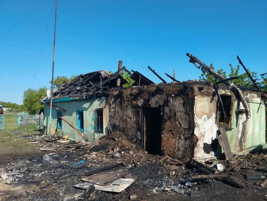 При пожаре в Павлоградском районе погибли двое взрослых и четверо детей Фото: Прокуратура Омской области