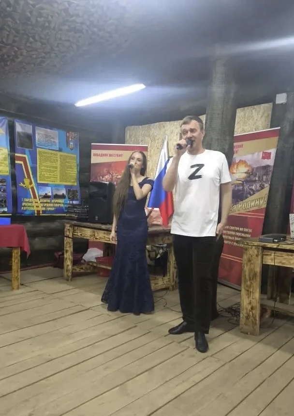 Омская концертная бригада выступила в подшефном подразделении ВДВ