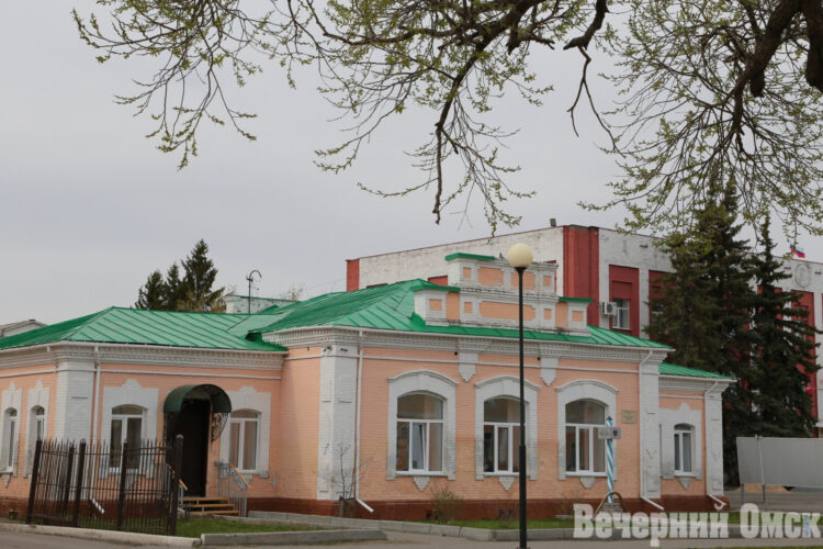Огурчик с мёдом, три места силы и восхищение Чехова: едем из Омска в Тюкалинск