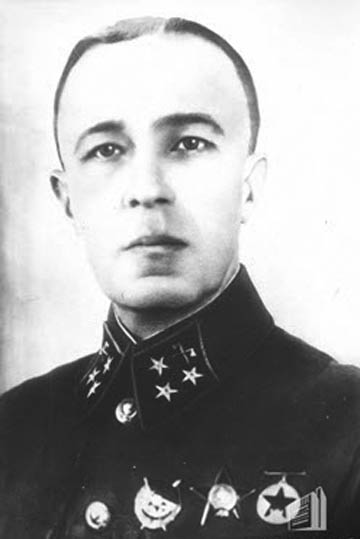 «Пишу исключительно по памяти»: омский генерал Карбышев - в рассекреченном отчёте командующего 10-й армией