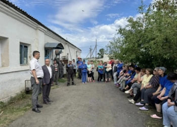 Победитель предварительного голосования «Единой России» Андрей Бондаренко посетил Азовский район Фото: Анастасия Полева