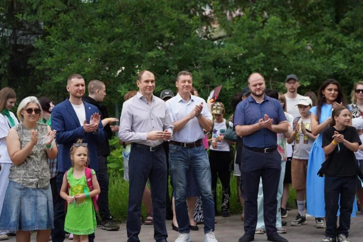По инициативе Экоцентра и партии «Единая Россия» омичи провели первый День Иртыша