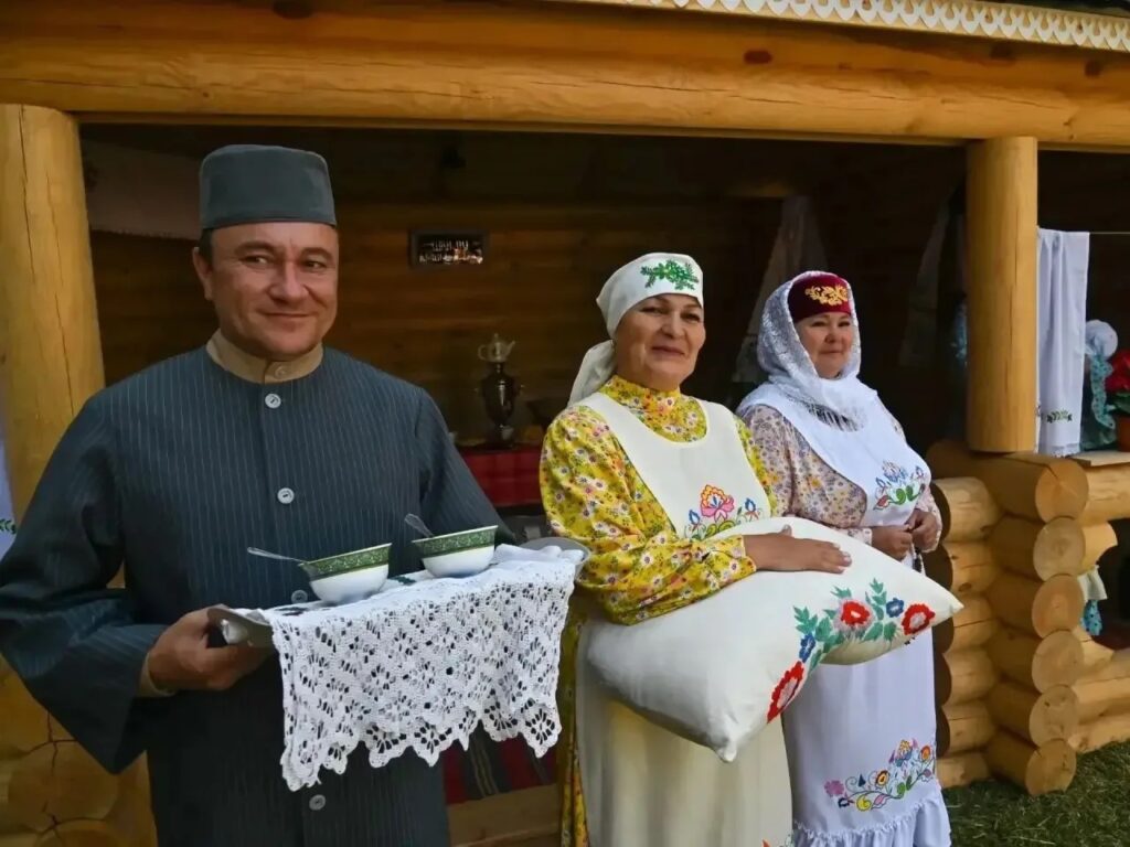 Виталий Хоценко и Рустам Минниханов открыли Федеральный Сабантуй