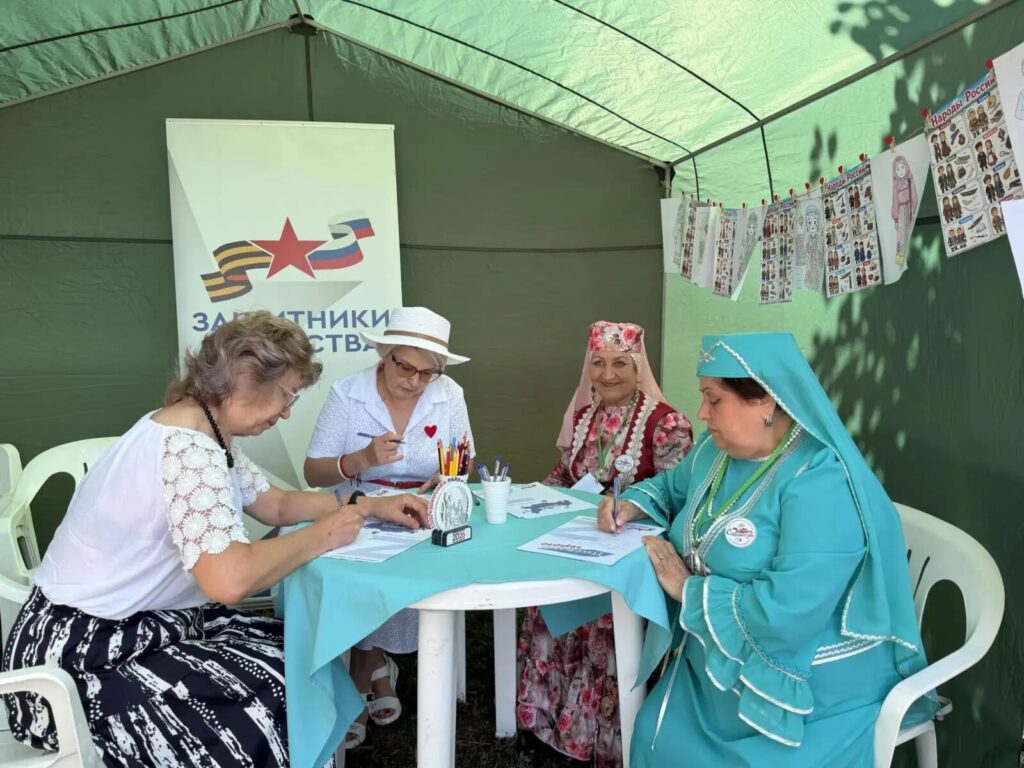 Патриотическая площадка ветеранов СВО открылась на Федеральном Сабантуе в Омске
