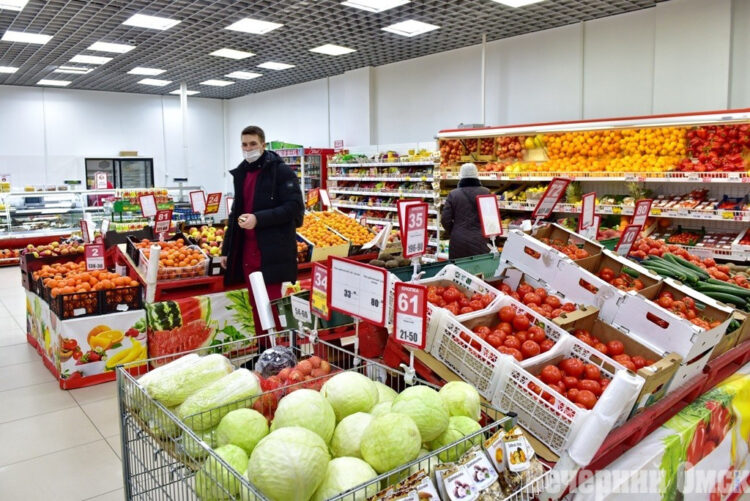 В Омске подешевели овощи Фото: Сергей Сапоцкий