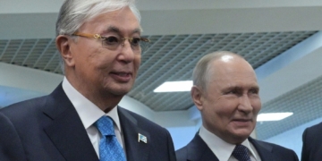 Путин и Токаев в Омске обсудили новый импульс межрегионального сотрудничества