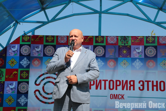 В фестивале «В кругу семьи» участвовали представители более 50 омских национальных объединений