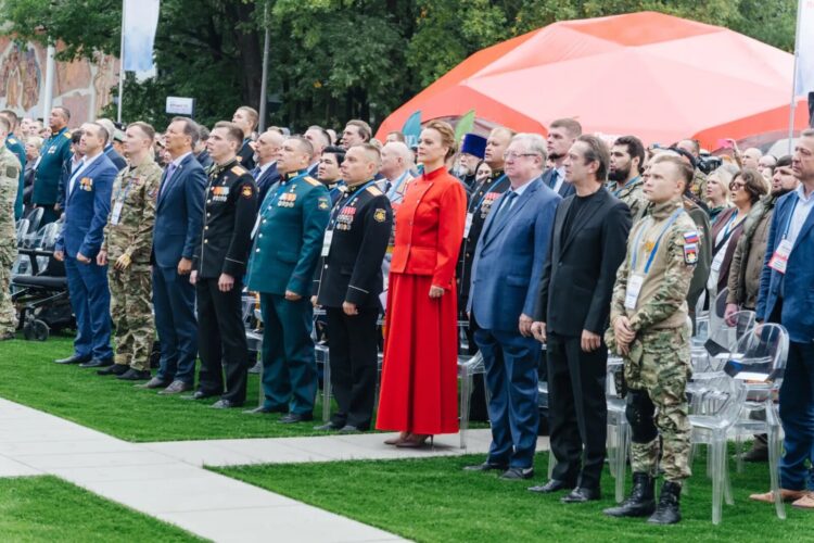 Омские ветераны СВО приняли участие во всероссийском форуме «Вместе победим»