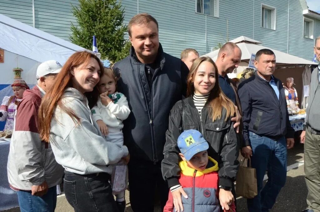 Виталий Хоценко открыл первый фестиваль чалдонских традиций в Омской области