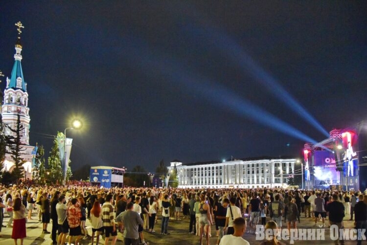 Концерт 2 августа на Соборной площади отменили Фото: Сергей Сапоцкий