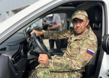 Ветеран спецоперации получил в Омске автомобиль от фонда «Защитники Отечества» Фото: Омский филиал фонда «Защитники Отечества»