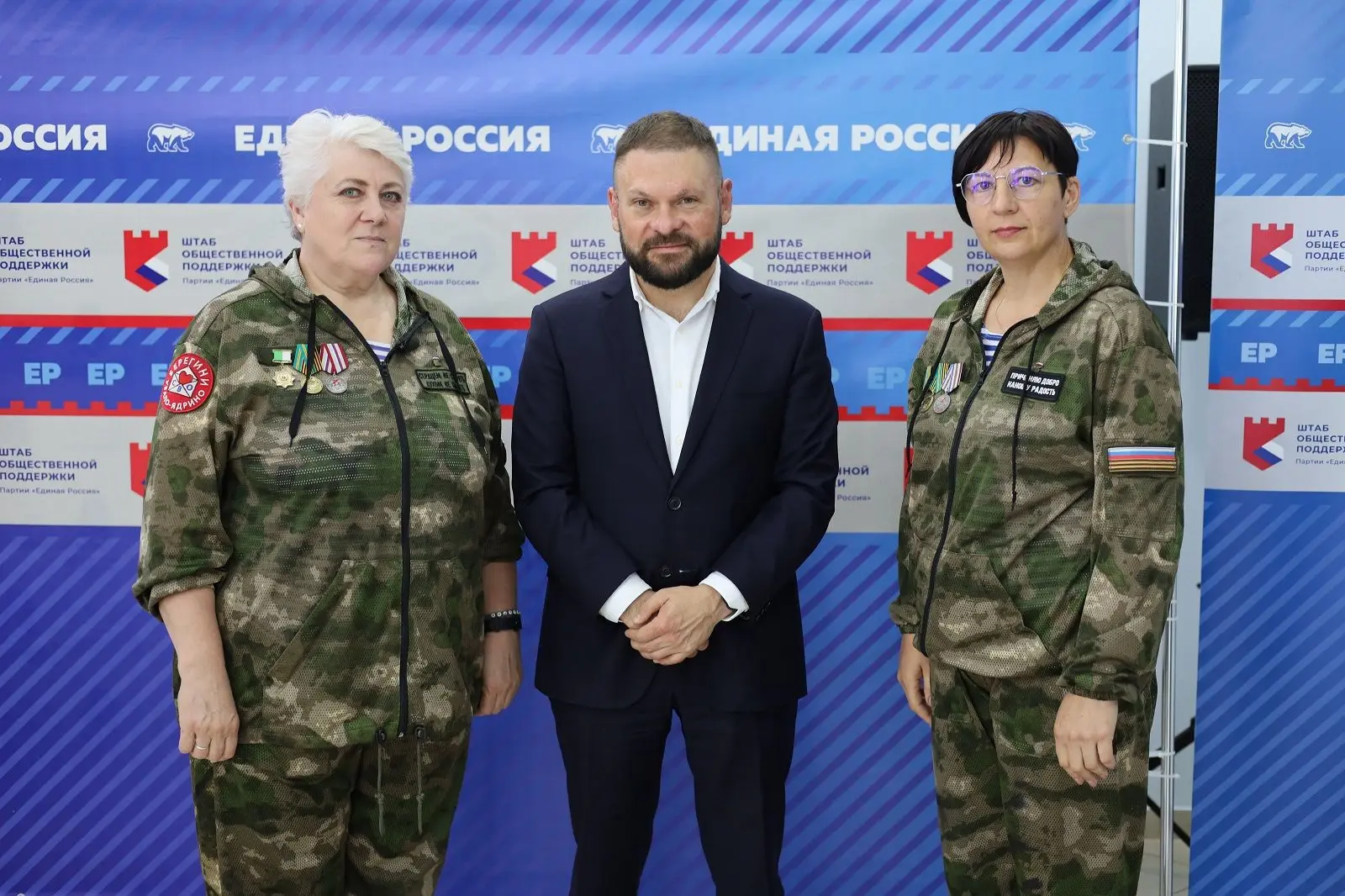 Евгений Поддубный посетил омских «Берегинь СВО» Фото: Антон Маликов