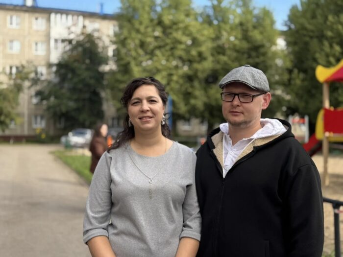 Сегодня дети - завтра народ: Во дворе дома № 50 по улице Химиков появилась новая детская и спортивная площадка