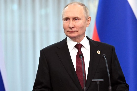 Путин присвоил звание «Заслуженный журналист РФ» двум омичам Фото: kremlin.ru