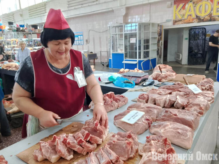Вкусно, удобно и безопасно: каждую пятницу на Советском рынке проходят губернские ярмарки