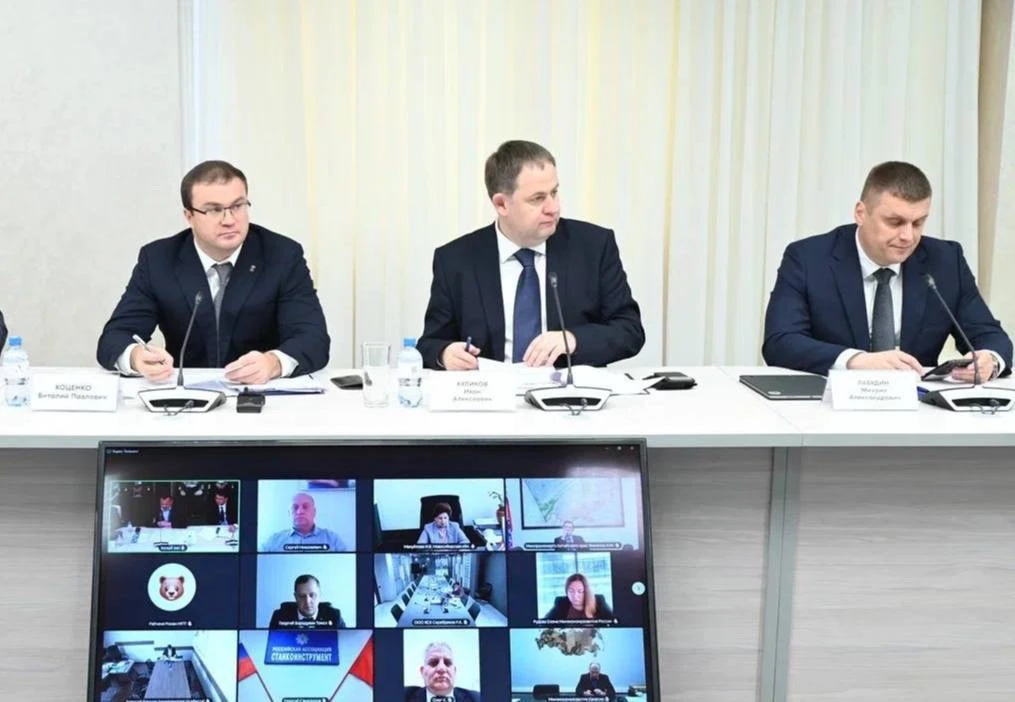 В Омске обсудили создание индустриальной инфраструктуры Фото предоставлено правительством Омской области