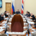 На совещании под председательством губернатора рассмотрели борьбу с мошенничеством и вейпами, ремонт дорог, приобретение спецтехники и уборку урожая Фото предоставлено правительством Омской области
