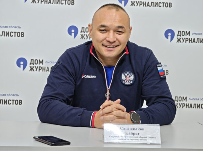 Главный соперник - ты сам: Омич Илья Кукшин стал двукратным победителем первенства мира по гиревому спорту